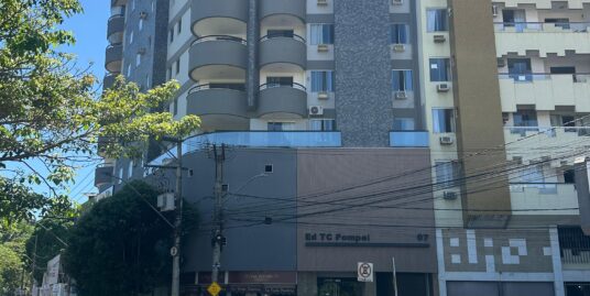 APARTAMENTO COM 02 QUARTOS E MOBILIADO NO CENTRO